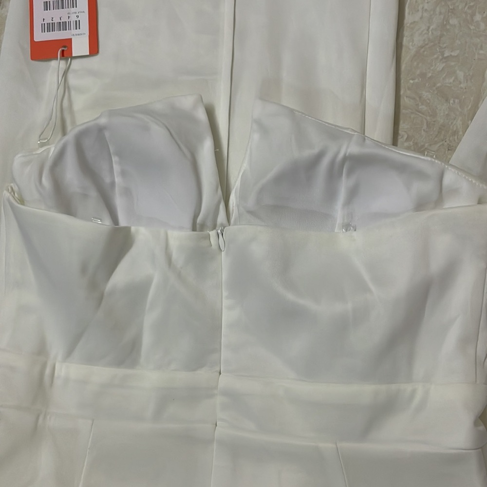 Jump suit - Picture 6 of 9